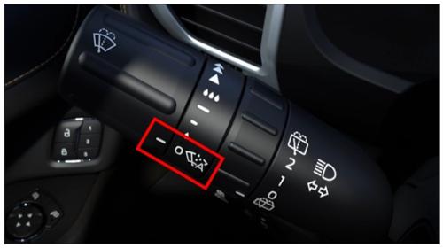 Windshield wiper stalk rotated to the O/Off position emphasized in a red box.